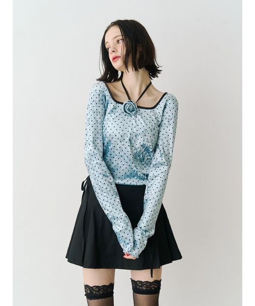 jouetie（ジュエティ）の「ドットベロアトップス コサージュ付き（Tシャツ/カットソー・レディース・ブラック/アイボリー/ブルー・MEDIUM）」の10枚目の写真