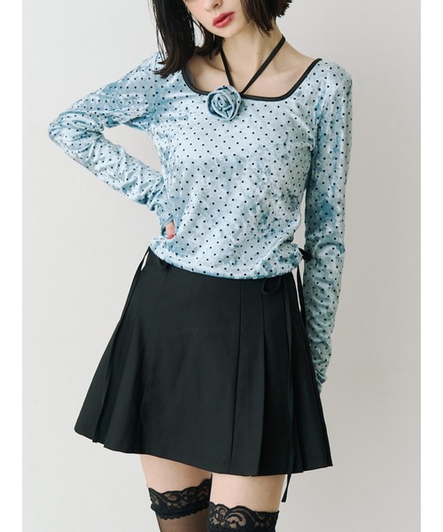 jouetie（ジュエティ）の「ドットベロアトップス コサージュ付き（Tシャツ/カットソー・レディース・ブラック/アイボリー/ブルー・MEDIUM）」の3枚目の写真