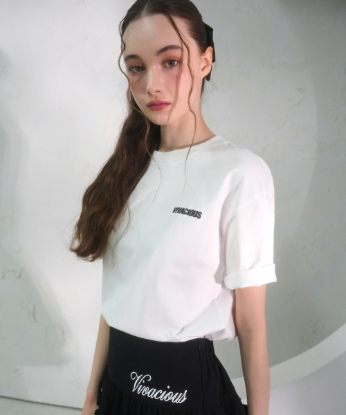 Vivacious(ビバシャス)の「Adia Crop Tee BLACK(Tシャツ/カットソー・レディース・ブラック・SMALL/MEDIUM)」の3枚目の写真