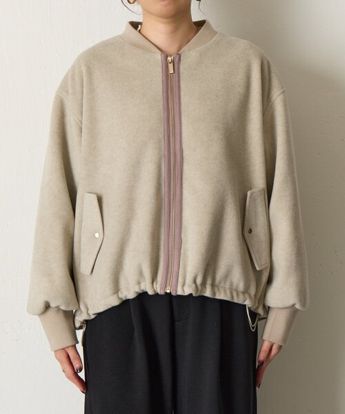 Jena espace merveilleux(ジェナ エスパスメルヴェイユ)の「【あったか/上品】バックラッフルジャケット(ノーカラージャケット・レディース・ベージュ/チャコールグレー・FREE)」の21枚目の写真