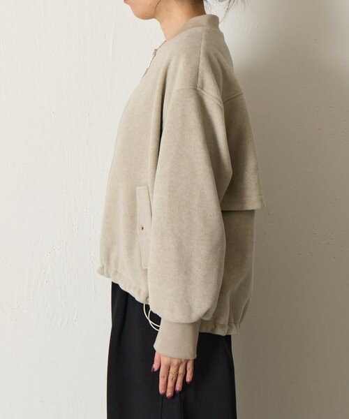 Jena espace merveilleux(ジェナ エスパスメルヴェイユ)の「【あったか/上品】バックラッフルジャケット(ノーカラージャケット・レディース・ベージュ/チャコールグレー・FREE)」の22枚目の写真