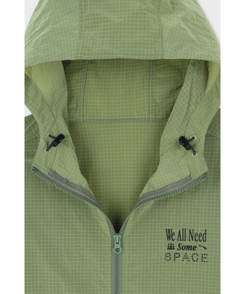 HOMEBODY THINGS（ホームバディ ティングズ）の「NEED SOME SPACE WINDBREAKER (GREEN)（ナイロンジャケット・レディース・その他・1/2）」の8枚目の写真