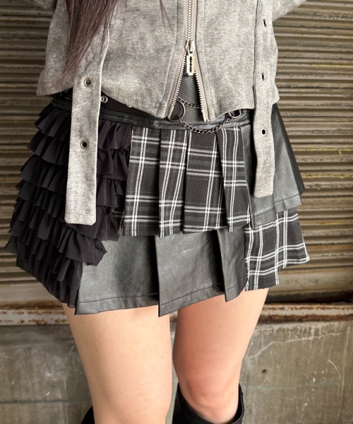 Figments（フィグメンツ）の「パンクパッチワークミニスカパン（スカート・レディース・ブラック・FREE）」の3枚目の写真