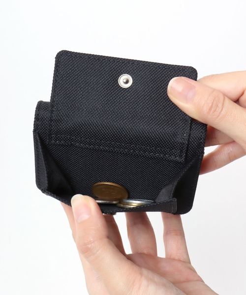 Lee(リー)の「Lee(リー)ブランドロゴBOXロゴ刺繍三つ折り財布/ミニ財布(財布・メンズ・グリーン/ブラック/ブルー/レッド・FREE)」の7枚目の写真