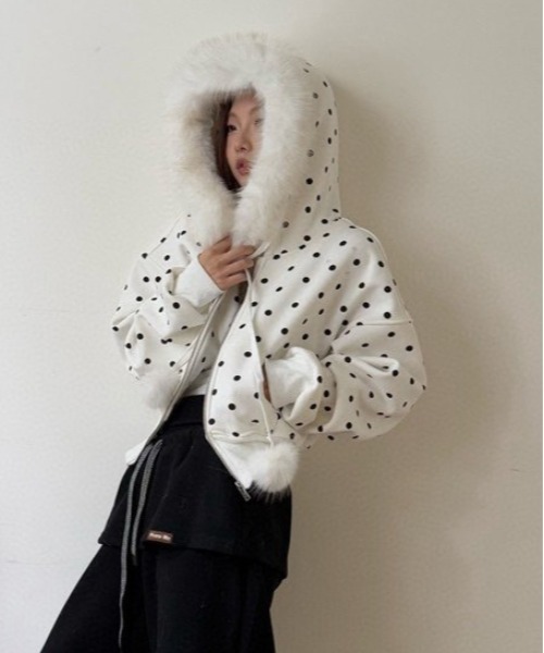 gossip！ロサンゼルス（ゴシップロサンゼルス）の「Y2K ビッグファーフード×ドット柄ショートパーカー/裏起毛 /【冬新作】（パーカー・レディース・グレー/ブラック・L/M）」の15枚目の写真