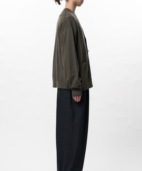 In・stru(men-tal).（インストルメンタル）の「High Gauge Knit Cardigan（カーディガン/ボレロ・メンズ・カーキ/ブラック/グレー・46/44/48）」の8枚目の写真