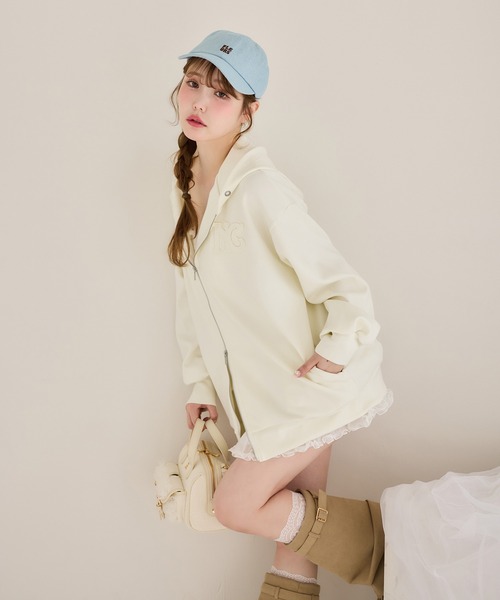 one after another NICE CLAUP（ワンアフターアナザーナイスクラップ）の「ゆるたぽシルエット/オーバーサイズグリッターパーカー（パーカー・レディース・オフホワイト/杢グレー/サックスブルー/ピンク/ネイビー/ブラック・FREE）」の21枚目の写真