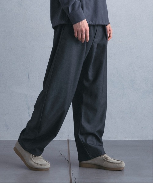 +phenix(プラスフェニックス)の「【WEB・直営店限定】+phenix(プラスフェニックス)COCOON SILHOUETTE RELAXED PANTS コクーンシルエット リラックス パンツ(その他パンツ・メンズ・ブラック/チャコール・M/XL/L)」の17枚目の写真