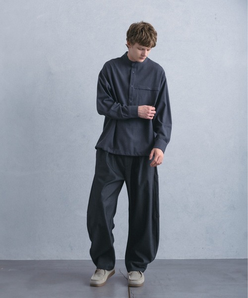 +phenix(プラスフェニックス)の「【WEB・直営店限定】+phenix(プラスフェニックス)COCOON SILHOUETTE RELAXED PANTS コクーンシルエット リラックス パンツ(その他パンツ・メンズ・ブラック/チャコール・M/XL/L)」の20枚目の写真