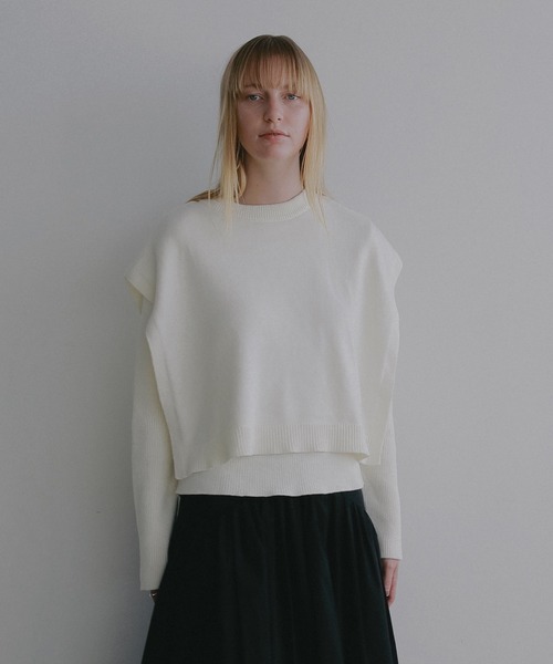 MANOF(マノフ)の「RIB FLAP KNIT TOPS(ニット/セーター・レディース・アイボリー/ブラック・F)」の3枚目の写真