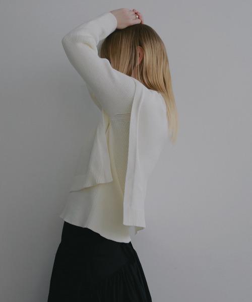 MANOF(マノフ)の「RIB FLAP KNIT TOPS(ニット/セーター・レディース・アイボリー/ブラック・F)」の8枚目の写真