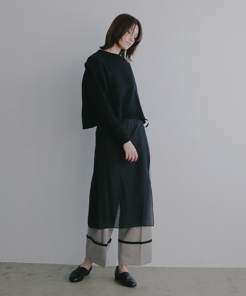 MANOF(マノフ)の「RIB FLAP KNIT TOPS(ニット/セーター・レディース・アイボリー/ブラック・F)」の16枚目の写真