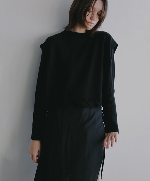 MANOF(マノフ)の「RIB FLAP KNIT TOPS(ニット/セーター・レディース・アイボリー/ブラック・F)」の12枚目の写真