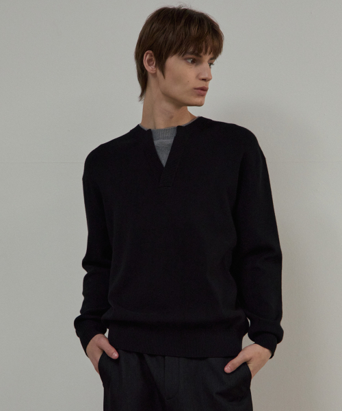 MINDBRIDGE（マインドブリッジ）の「[COUTURE]レイヤードセミオーバーフィットニット（ニット/セーター・メンズ・ブラック・100/110/95/105）」の5枚目の写真