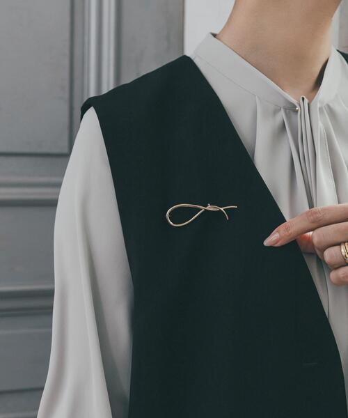 URBAN RESEARCH DOORS(アーバンリサーチドアーズ)の「ニュアンスブローチ(ブローチ/コサージュ・レディース・ゴールド/シルバー・ONE)」の4枚目の写真