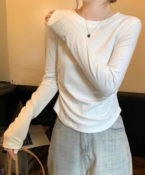 NANEA(ナネア)の「ウエストギャザーロングTシャツ(Tシャツ/カットソー・レディース・ブラック/ライトグレー/ホワイト・MEDIUM/LARGE/SMALL)」の20枚目の写真