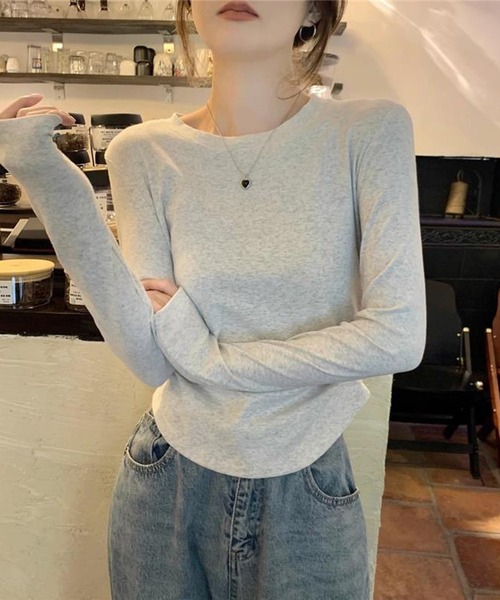 NANEA(ナネア)の「ウエストギャザーロングTシャツ(Tシャツ/カットソー・レディース・ブラック/ライトグレー/ホワイト・MEDIUM/LARGE/SMALL)」の15枚目の写真