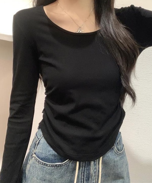 NANEA(ナネア)の「ウエストギャザーロングTシャツ(Tシャツ/カットソー・レディース・ブラック/ライトグレー/ホワイト・MEDIUM/LARGE/SMALL)」の5枚目の写真