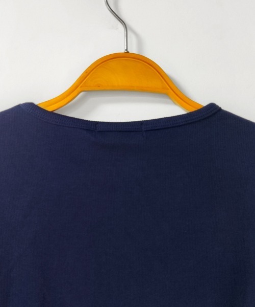 ONEP STAR（ワンピスター）の「カットアウトデザイントップス（Tシャツ/カットソー・レディース・ネイビー/オフホワイト/ワインレッド・MEDIUM/LARGE/X-LARGE）」の17枚目の写真