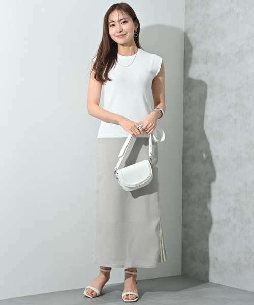 INTERPLANET(インタープラネット)の「【マシーンウォッシャブル・UV・接触冷感】フレンチスリーブプルオーバー(ニット/セーター・レディース・オフホワイト/ブラック/レッド/ブルー・FREE)」の19枚目の写真