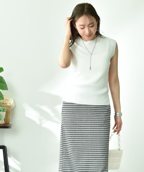 INTERPLANET(インタープラネット)の「【マシーンウォッシャブル・UV・接触冷感】フレンチスリーブプルオーバー(ニット/セーター・レディース・オフホワイト/ブラック/レッド/ブルー・FREE)」の13枚目の写真