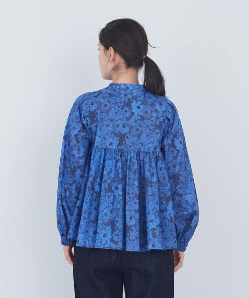 ADIEU TRISTESSE（アデュートリステス）の「【3月お気に入り登録ブランド内2位】kazumiさんコラボ　リバティプリントブラウス（シャツ/ブラウス・レディース・ブルー系その他/ブラック系その他・38）」の17枚目の写真