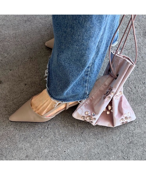 Flugge（フラッジー）の「ポインテッドトゥミュール（その他シューズ・レディース・ブラック/ベージュ・23.5cm/24.5cm）」の2枚目の写真