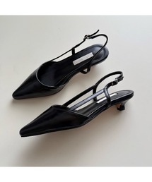 Flugge（フラッジー）の「ポインテッドトゥミュール（その他シューズ）」