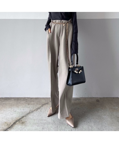 Flugge（フラッジー）の「ポインテッドトゥミュール（その他シューズ・レディース・ブラック/ベージュ・23.5cm/24.5cm）」の10枚目の写真