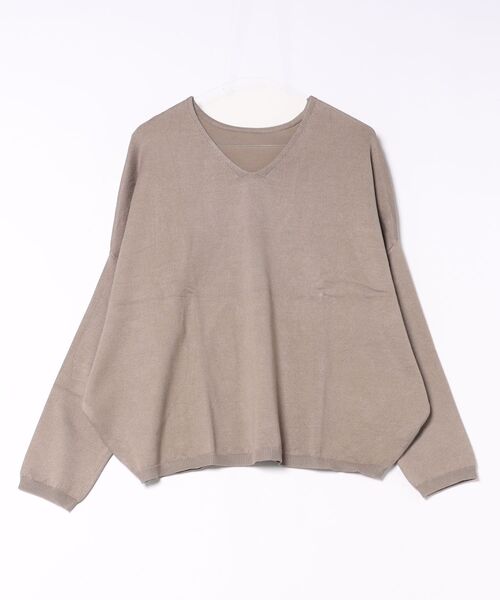 antiqua(アンティカ)の「長袖 無地 クルーネック マシュマロタッチ ニット(ニット/セーター・レディース・ブラック/ベージュ系その他/グレー系その他/ホワイト系その他/レッド/グリーン系その他/ネイビー系/ブルー系その他/ホワイト系その他2/ネイビー系2/ブラウン系その他/ピンク/ブラック系その他/レッド系その他2/グリーン系その他2/ブラウン系その他2/ベージュ系その他3/ブルー系その他2/グリーン系その他4/グリーン系その他3/ブルー系その他3/ブラック系その他2/ピンク系その他2/ピンク系その他/グレー系その他2/ブラウン系その他3/ベージュ系その他2/ホワイト系その他3/グレー系その他3/レッド系その他/グレー系その他4/ネイビー系1・M/L/XL/ONESIZE)」の16枚目の写真