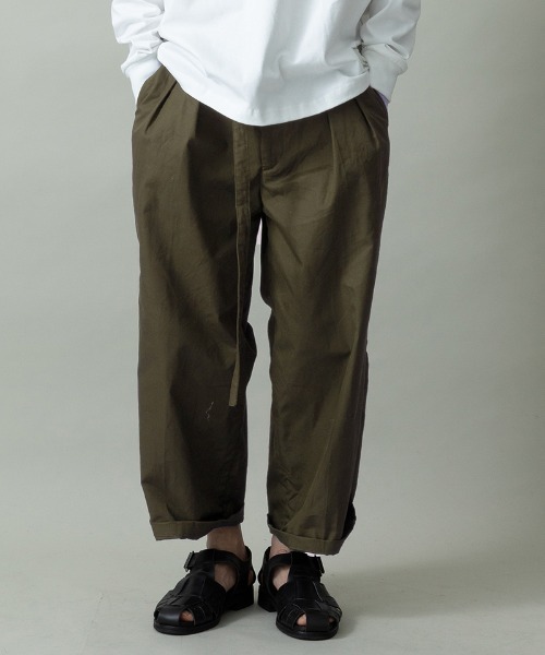 EGO TRIPPING(エゴトリッピング)の「mp14651- DRESSYEASE TRUSERS gaba イージートラウザーパンツ(626657)(その他パンツ・メンズ・ブラック/オリーブ/ネイビー・33/31/29)」の1枚目の写真