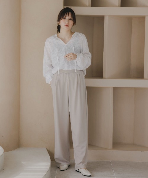 slattgir(スラットジール)の「高身長 カットジョーゼットタックワイドパンツ(トールサイズ)Essenave(その他パンツ・レディース・アイボリー/ブラック・TM/T5L/T4L/T3L/TLL/TL)」の12枚目の写真