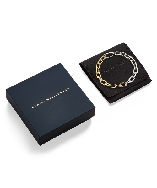 Daniel Wellington(ダニエルウェリントン)の「Contrast Link Bracelet Two Tone ローズゴールド/ゴールド(ブレスレット・メンズ・イエローゴールド/ピンクゴールド・16.5cm/17.5cm/18.5cm/15.5cm)」の9枚目の写真