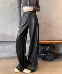 切替デザイン 合成皮革ワイドロングパンツ