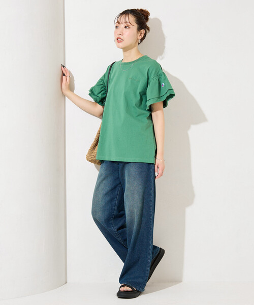 FREAK'S STORE(フリークスストア)の「限定展開 Champion × FREAK'S STORE/チャンピオン 別注 フリル袖 トップス(Tシャツ/カットソー・レディース・グリーン/ライトグレー/ブラック/ブルー/オフホワイト・フリ-)」の21枚目の写真