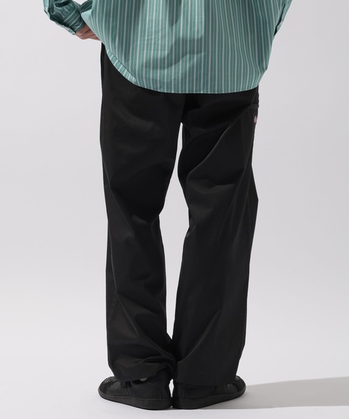 niko and...（ニコアンド）の「【Dickies(ディッキーズ)】別注LIGHT TC TWILL EASY PANTS（その他パンツ・メンズ・ネイビー/ベージュ/チャコール/ブラック・MEDIUM/LARGE）」の16枚目の写真