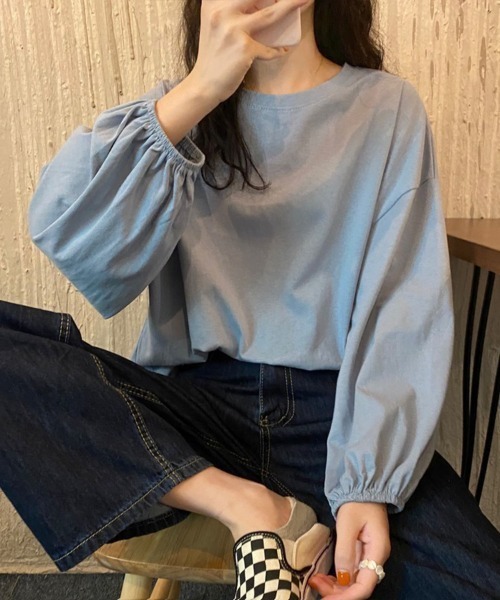 Flugge(フラッジー)の「袖ギャザーロングスリーブカットソー(Tシャツ/カットソー・レディース・パープル/ブルー/ブラック/イエロー/ホワイト・FREE)」の17枚目の写真