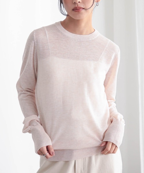 for/c（フォーシー）の「[新色追加]クルーネックシアーニット【サスティナブル】（ニット/セーター・レディース・チャコールグレー/ピンク/ライトグレー/ブラック/オフホワイト/ブラウン・L/LL/M）」の6枚目の写真