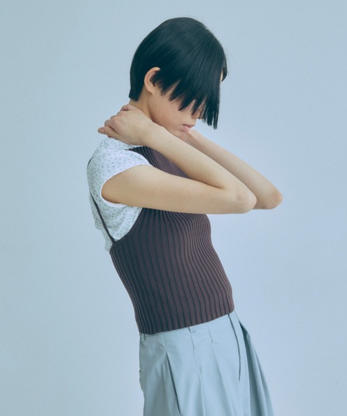 EN NEUME（エンノイム）の「【Set Up】Petit Flower Tee（Tシャツ/カットソー・レディース・オートミール/オフホワイト/杢グレー・FREE）」の12枚目の写真