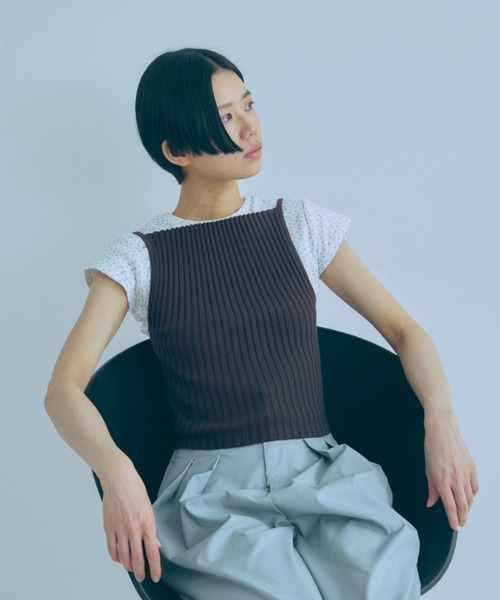 EN NEUME（エンノイム）の「【Set Up】Petit Flower Tee（Tシャツ/カットソー・レディース・オートミール/オフホワイト/杢グレー・FREE）」の13枚目の写真