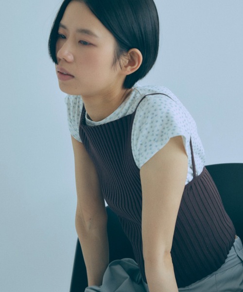 EN NEUME（エンノイム）の「【Set Up】Petit Flower Tee（Tシャツ/カットソー・レディース・オートミール/オフホワイト/杢グレー・FREE）」の10枚目の写真