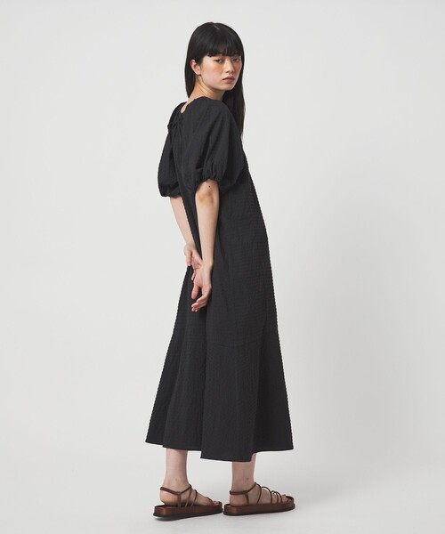 EMMEL REFINES（エメルリファインズ）の「＜EMMEL REFINES＞EM  パフスリーブ キリカエ ワンピース（ワンピース・レディース・オフホワイト/ブラック・M/S）」の6枚目の写真