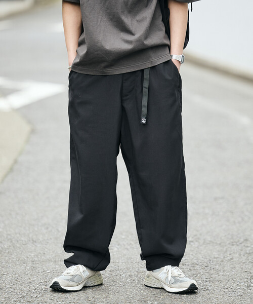 FREAK'S STORE（フリークスストア）の「限定展開 AiRide/エアライド ワイドシルエット ポケッタブル クライミングパンツ/吸水速乾/UVカット（その他パンツ・メンズ・チャコールグレー/ブラック/ネイビー/ベージュ/ブラウン・SMALL/LARGE/MEDIUM）」の20枚目の写真