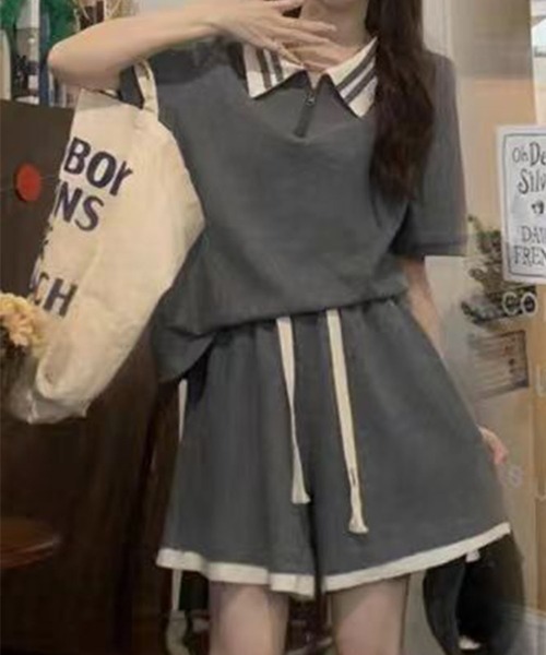 GLAMOROUS JANE(グラマラスジェーン)の「配色フロントジップ半袖トップス×ショートパンツ 2点セット(セットアップ・レディース・ブラック/グレー・M/L)」の4枚目の写真
