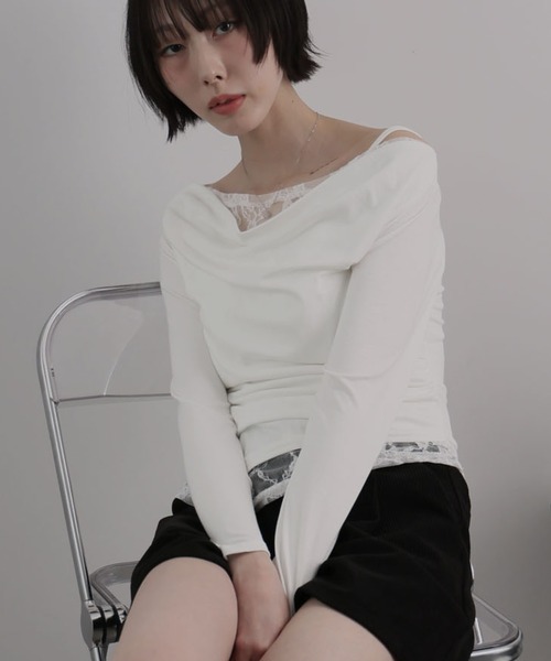 Ulysses(ユリシス)の「レースレイヤードボートネックカットソー(Tシャツ/カットソー・レディース・ブラック/ホワイト・F)」の2枚目の写真