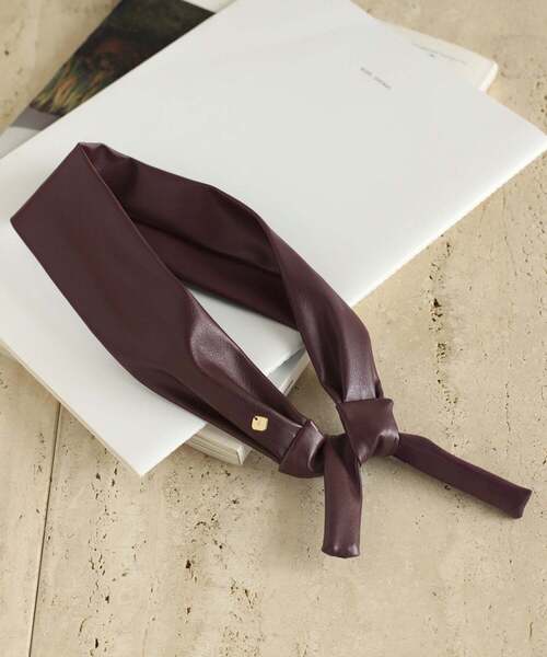 ANEMONE（アネモネ）の「レザー調ターバン（ヘアバンド・レディース・ブラウン/ブラック/ワイン・FREE）」の3枚目の写真