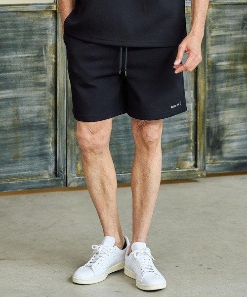 Maison code 13(メゾンコードサーティーン)の「mp14772-cardboard knit shorts ショートパンツ(M26S-24)(その他パンツ・メンズ・オフホワイト/ブルー/ブラック・S/M/L/XL)」の8枚目の写真