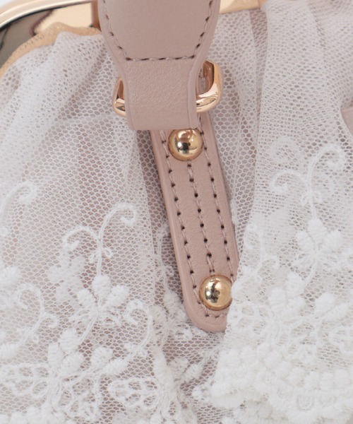 axes femme(アクシーズファム)の「レースフリルがま口バッグ(ボストンバッグ・レディース・ブラック/キナリ・FREE)」の8枚目の写真