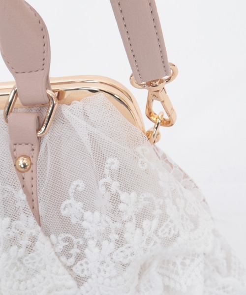 axes femme(アクシーズファム)の「レースフリルがま口バッグ(ボストンバッグ・レディース・ブラック/キナリ・FREE)」の11枚目の写真