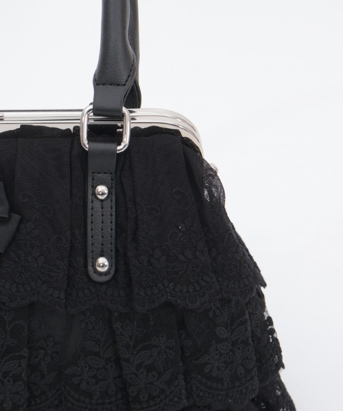 axes femme(アクシーズファム)の「レースフリルがま口バッグ(ボストンバッグ・レディース・ブラック/キナリ・FREE)」の18枚目の写真